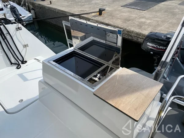 Astréa 42 - Yacht Charter Sailica
