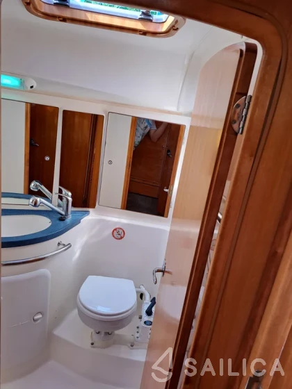 Bavaria 39 Cruiser - Yacht Charter Sailica