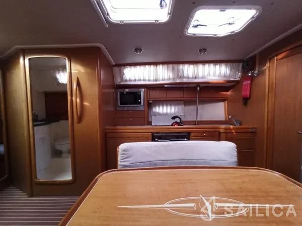 Bavaria 40 Cruiser - Yacht Charter Sailica