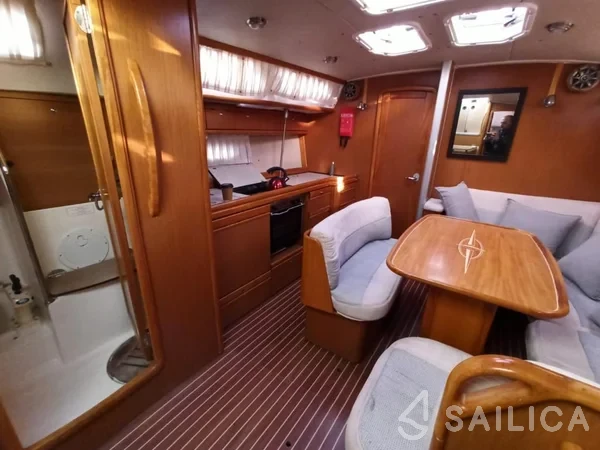 Bavaria 40 Cruiser - Yacht Charter Sailica