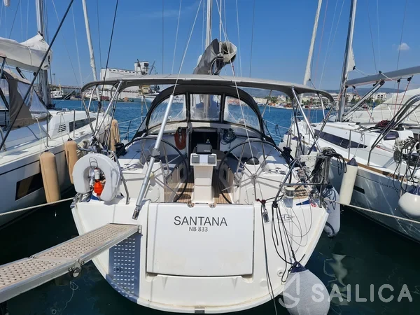 Bavaria 40 Cruiser - Yacht Charter Sailica