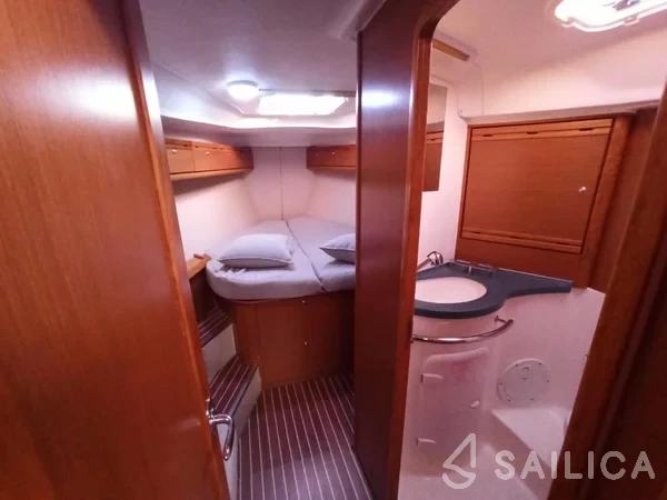 Bavaria 40 Cruiser - Yacht Charter Sailica
