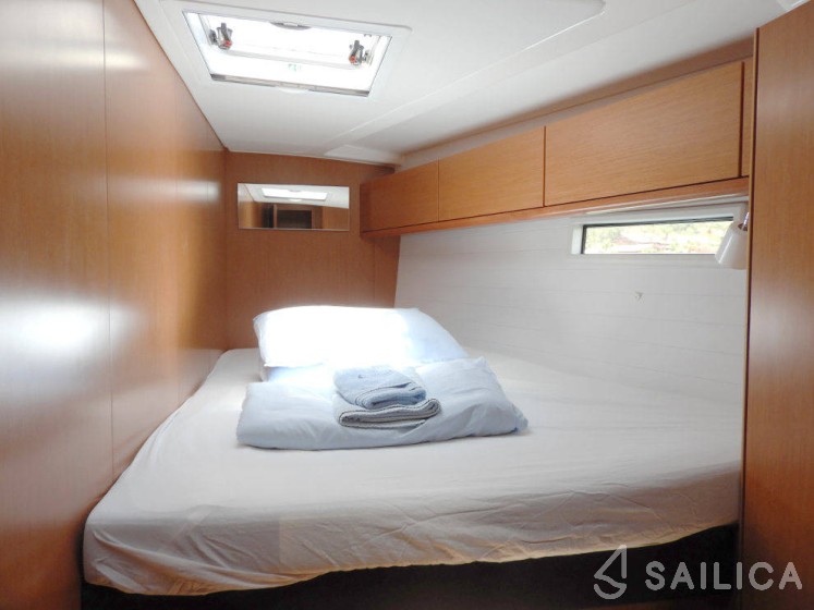 Bavaria 51 Cruiser - Yacht Charter Sailica