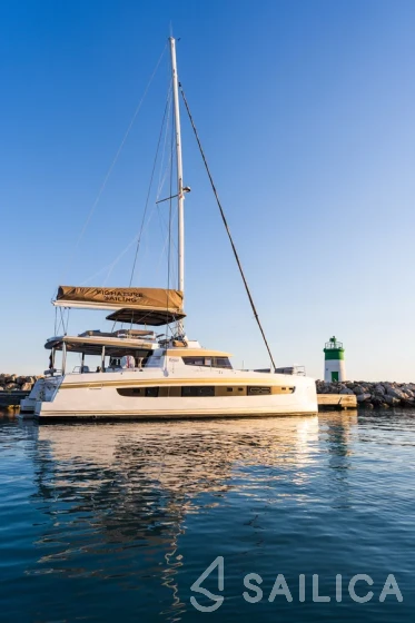 Bali 5.4. - Yacht Charter Sailica