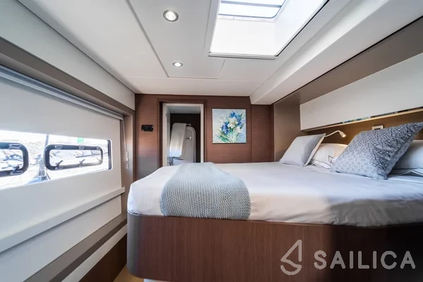 Bali 5.4. - Yacht Charter Sailica