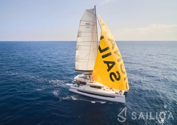 Bali 5.4. - Yacht Charter Sailica