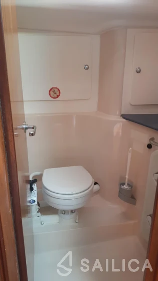 Bavaria 49 - Yacht Charter Sailica