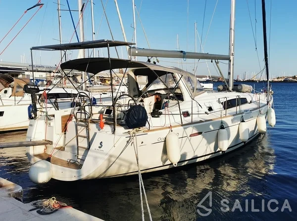 Oceanis 50 Family - Yacht Charter Sailica