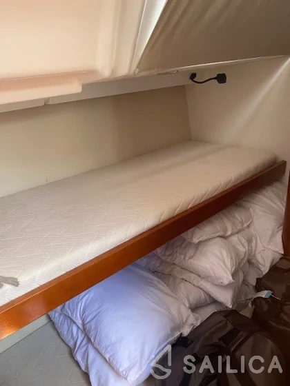 Oceanis 50 Family - Yacht Charter Sailica