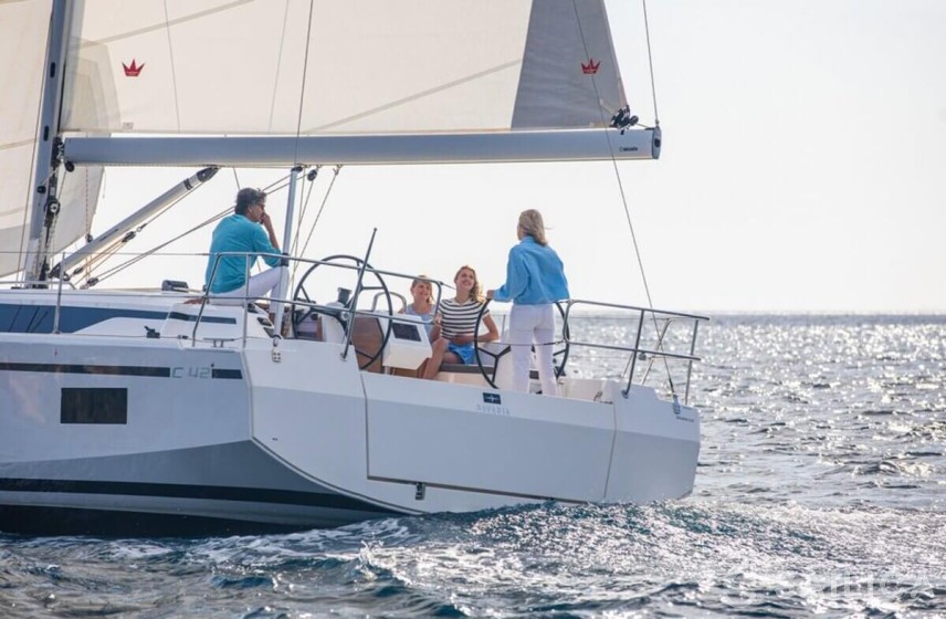 Bavaria C42 - Yacht Charter Sailica