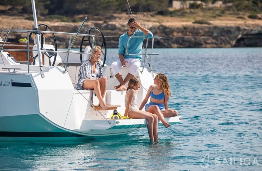 Bavaria C42 - Yacht Charter Sailica