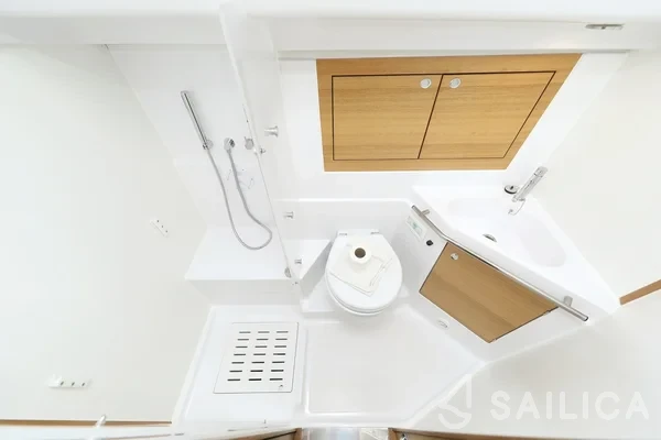 Elan Impression 45.1 - Yacht Charter Sailica