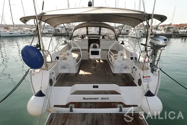 Bavaria 46 Cruiser - Yacht Charter Sailica