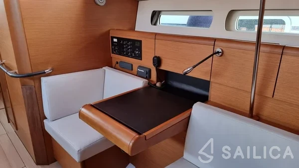 Sun Odyssey 449 - Yacht Charter Sailica
