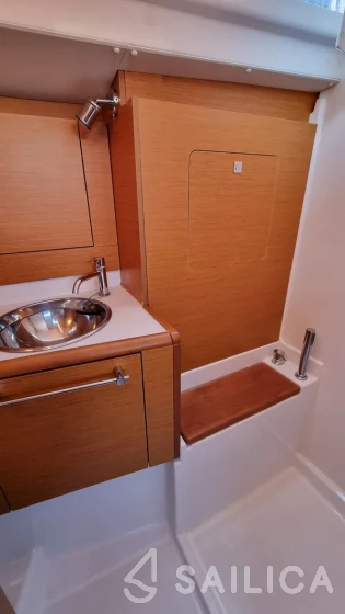 Sun Odyssey 449 - Yacht Charter Sailica