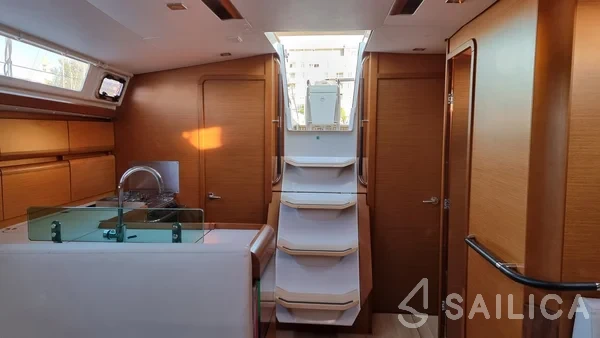 Sun Odyssey 449 - Yacht Charter Sailica