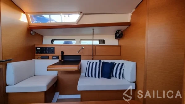 Sun Odyssey 449 - Yacht Charter Sailica