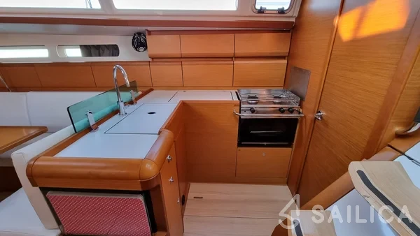 Sun Odyssey 449 - Yacht Charter Sailica