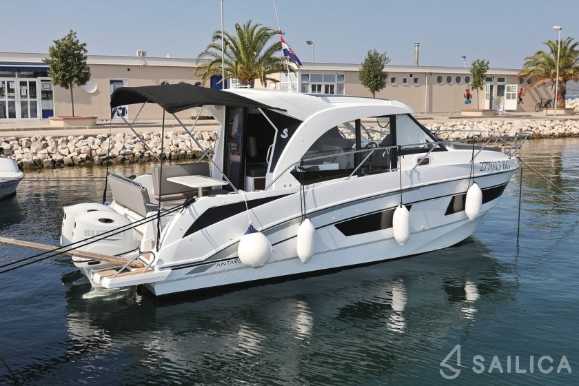 Antares 9 OB - Yacht Charter Sailica