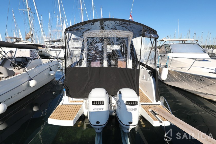 Antares 9 OB - Yacht Charter Sailica