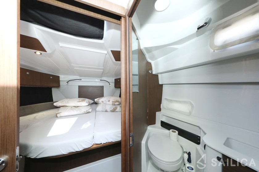 Antares 9 OB - Yacht Charter Sailica