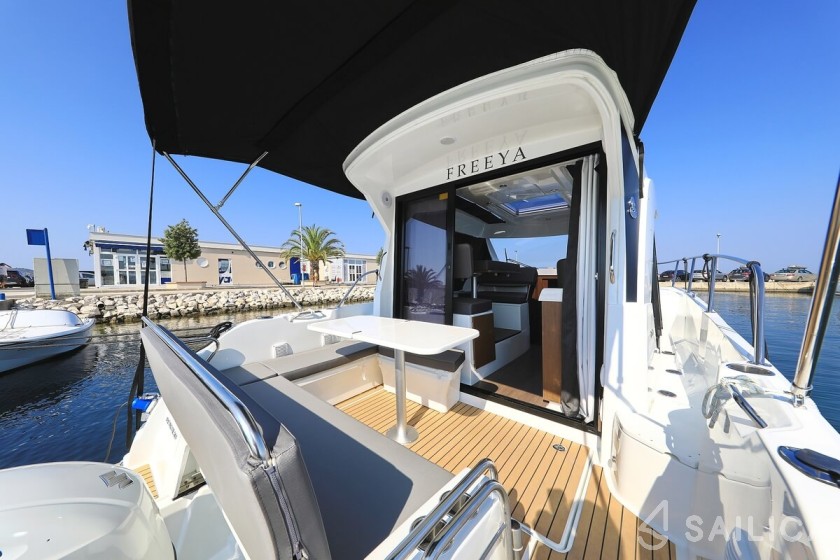 Antares 9 OB - Yacht Charter Sailica