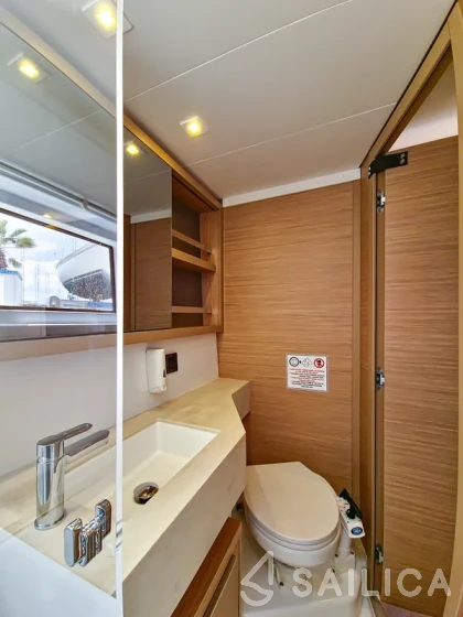 Lagoon 46  - Yacht Charter Sailica