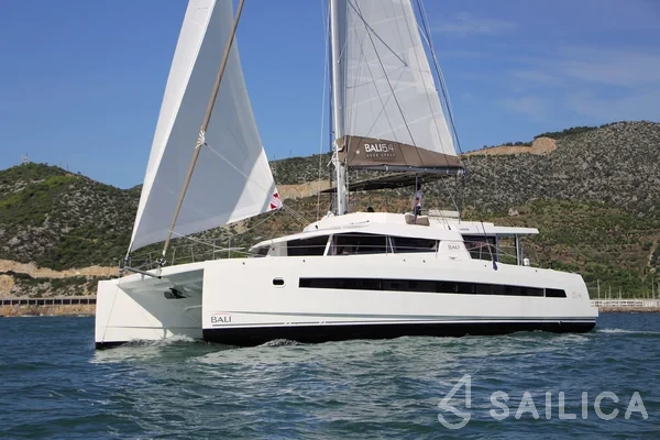 Bali 5.4. - Yacht Charter Sailica