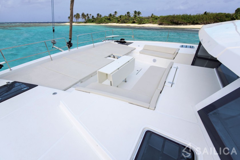 Bali 5.4. - Yacht Charter Sailica