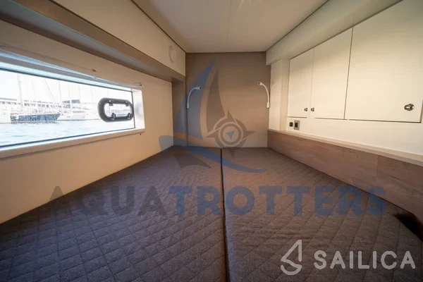 Bali 4.2 - Yacht Charter Sailica