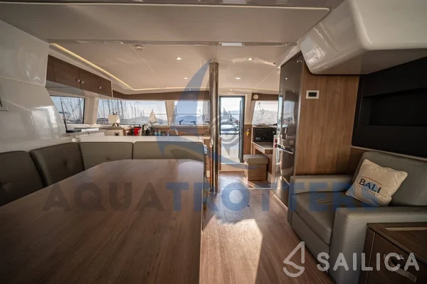 Bali 4.2 - Yacht Charter Sailica