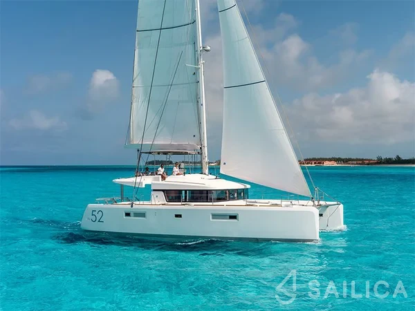 Lagoon 52 - Yacht Charter Sailica