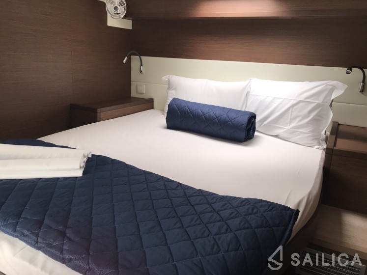 Lagoon 52 - Yacht Charter Sailica