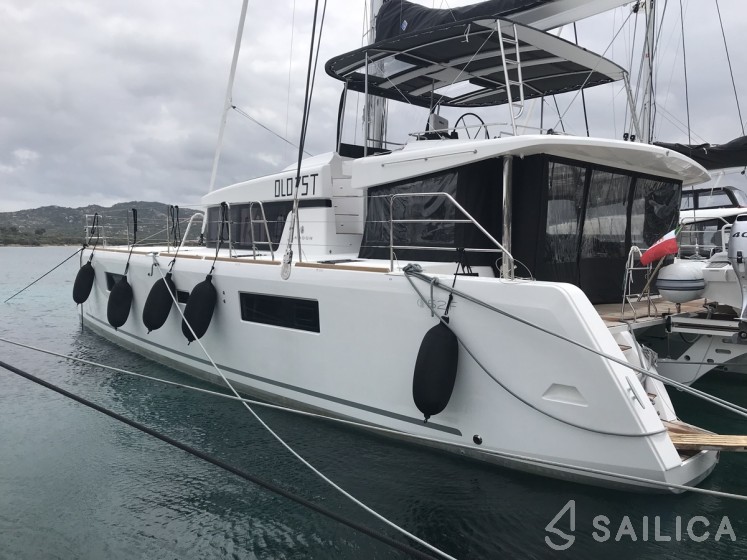 Lagoon 52 - Yacht Charter Sailica