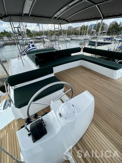 Bali 4.8  - Yacht Charter Sailica