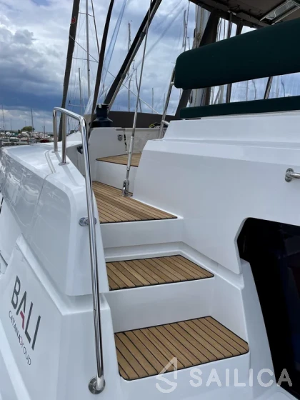 Bali 4.8  - Yacht Charter Sailica