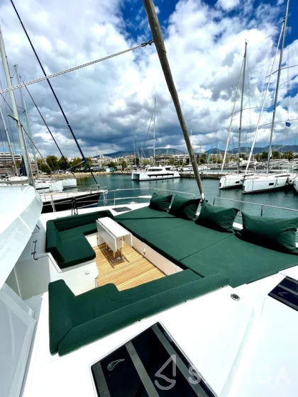 Bali 4.8  - Yacht Charter Sailica