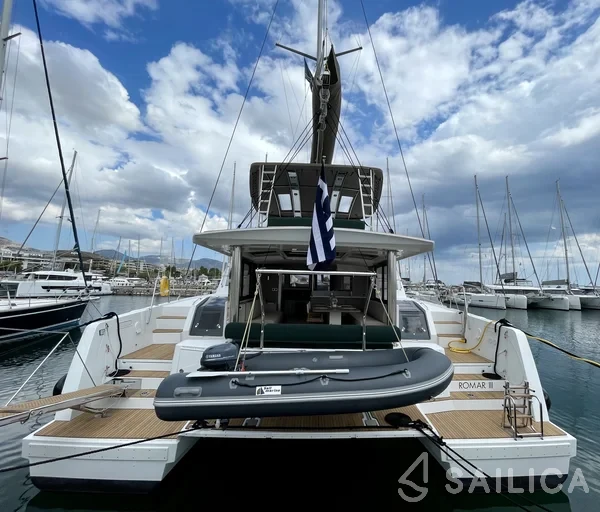 Bali 4.8  - Yacht Charter Sailica