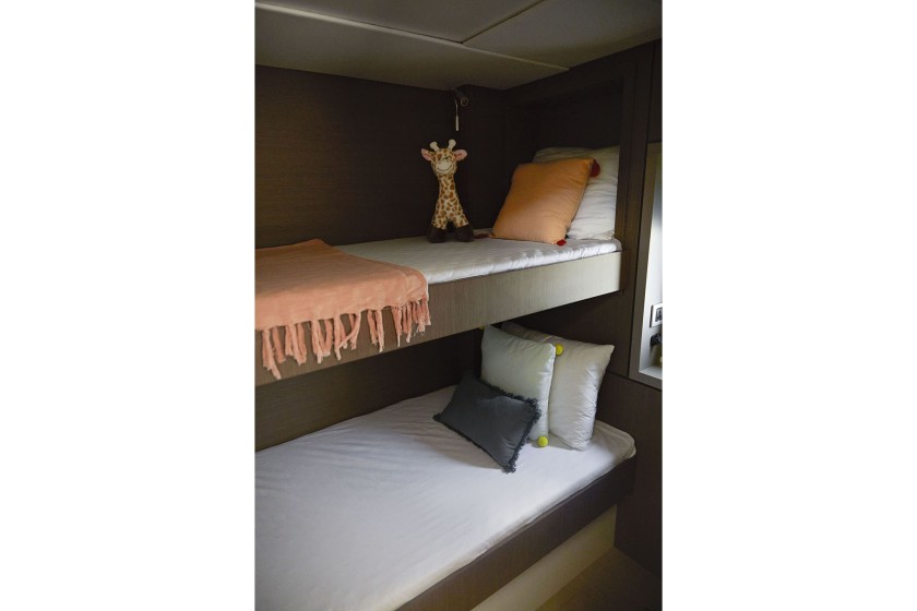 Bali 4.6 - Yacht Charter Sailica