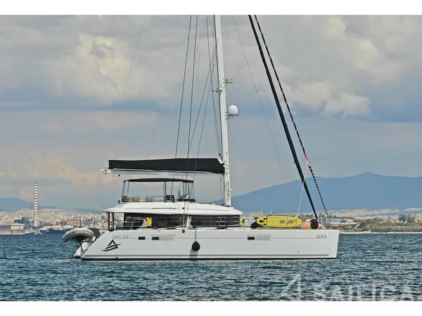 Lagoon 560 S2 - Yacht Charter Sailica