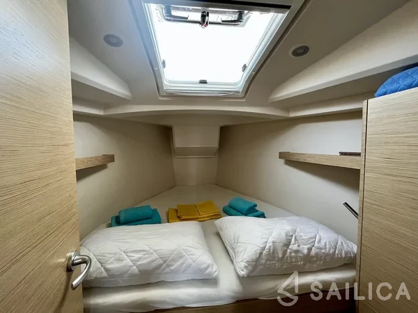 Hanse 348 - Yacht Charter Sailica
