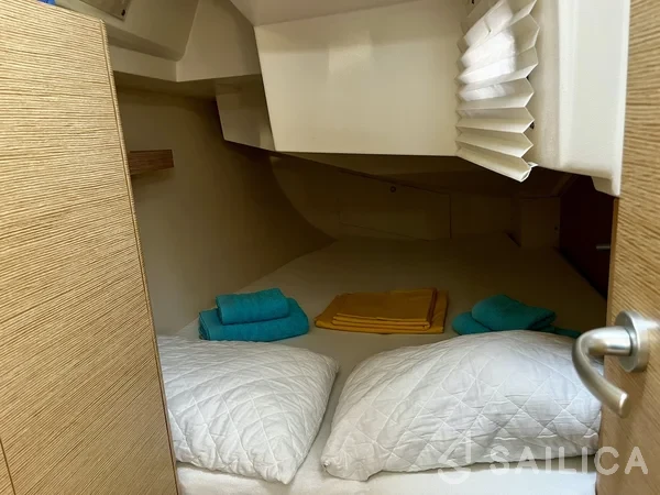 Hanse 348 - Yacht Charter Sailica