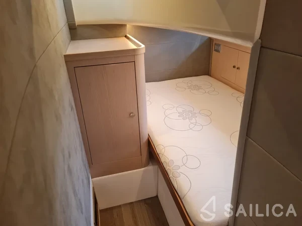 Focus Power 44 - Yacht Charter Sailica