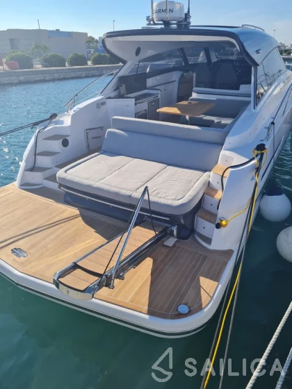 Focus Power 44 - Yacht Charter Sailica