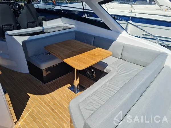 Focus Power 44 - Yacht Charter Sailica