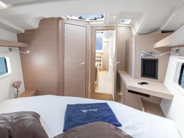 Hanse 418 - Yacht Charter Sailica