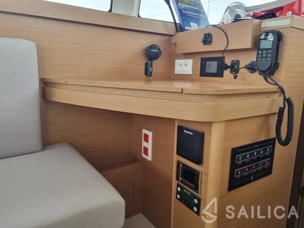 Excess 11 - Yacht Charter Sailica