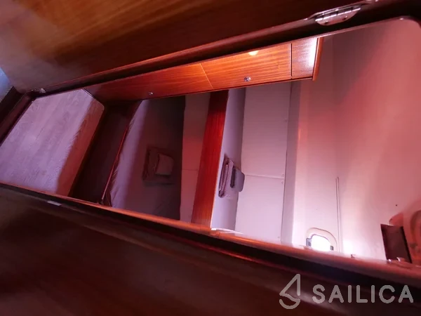 Bavaria 44 - Yacht Charter Sailica