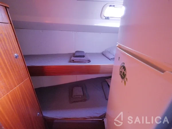 Bavaria 44 - Yacht Charter Sailica