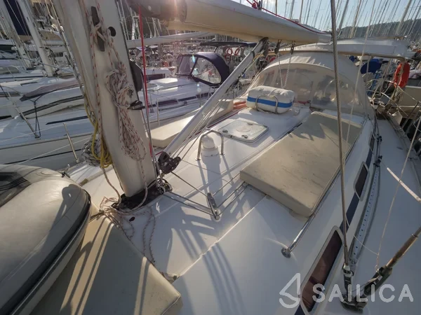 Bavaria 44 - Yacht Charter Sailica